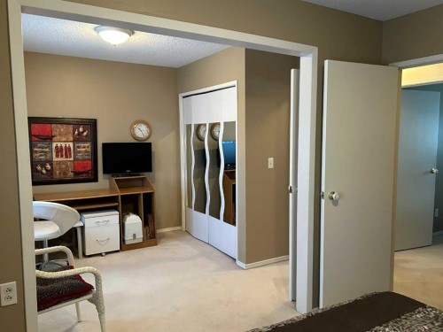 4529 Shannon Drive, Olds, AB - Indoor