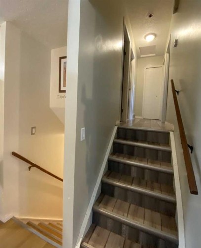 85 Ingram Park Drive, Brooks, AB - Indoor Photo Showing Other Room