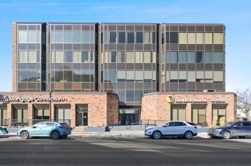 1121 Centre Street Nw, Calgary, AB 