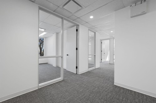 1121 Centre Street Nw, Calgary, AB 