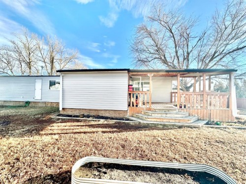 168 2 Avenue West, Tilley, AB - Outdoor