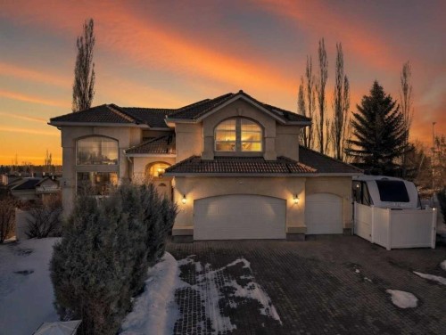 25 Ashmore Close, Red Deer, AB - Outdoor