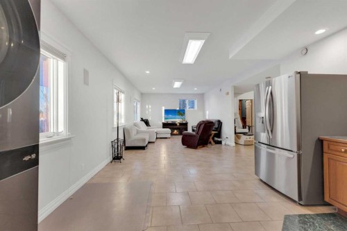 25 Ashmore Close, Red Deer, AB - Indoor