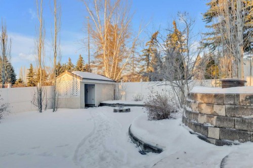 25 Ashmore Close, Red Deer, AB - Outdoor