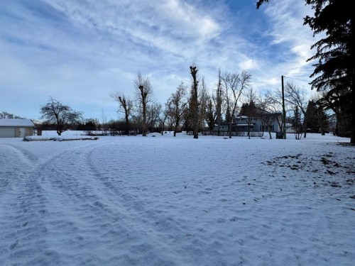 170 9 Street Nw, Drumheller, AB 