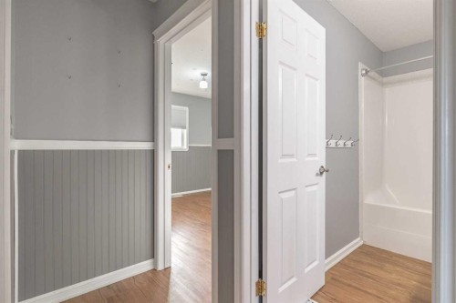 263 Upland Avenue, Brooks, AB - Indoor Photo Showing Other Room
