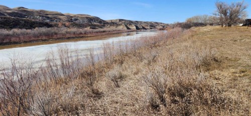 5235 Highway 10, Drumheller, AB 