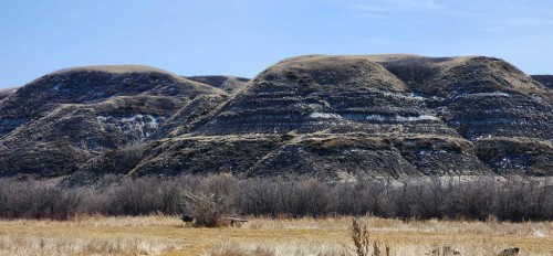 5235 Highway 10, Drumheller, AB 