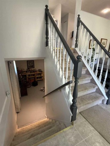 115 Stephens Crescent, Hanna, AB - Indoor Photo Showing Other Room