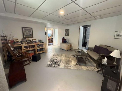 115 Stephens Crescent, Hanna, AB - Indoor