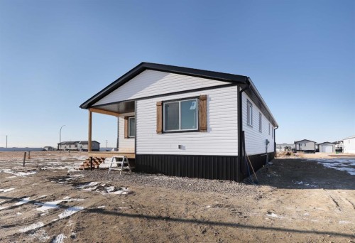 94 Meadowplace Drive, Brooks, AB - Outdoor