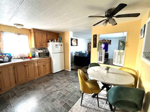 117 Maple Drive West, Brooks, AB 