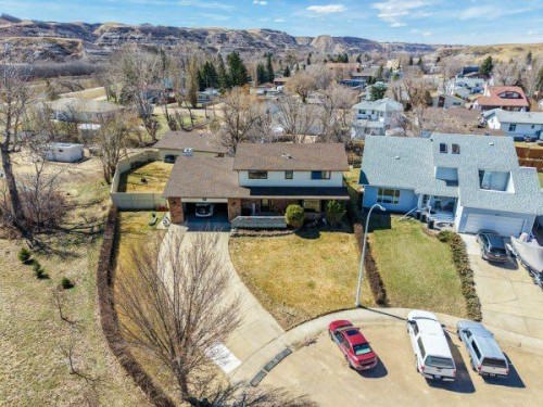 125 14 Street Nw, Drumheller, AB 