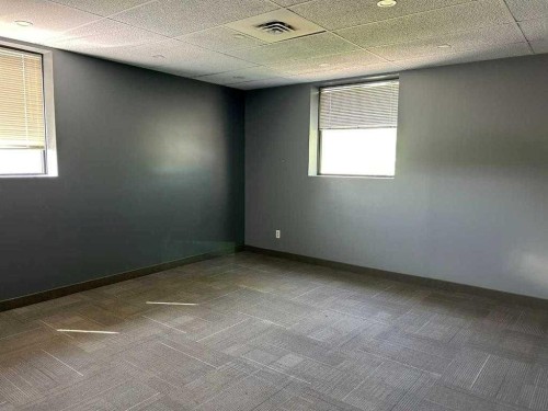 4516 Highway 27, Rural Mountain View County, AB 