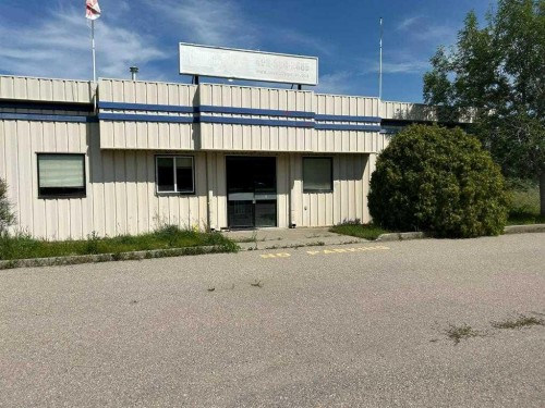 4516 Highway 27, Rural Mountain View County, AB 