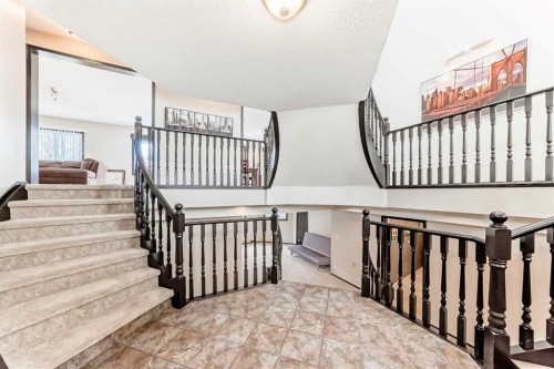 5 Chinook Crescent, Beiseker, AB - Indoor Photo Showing Other Room