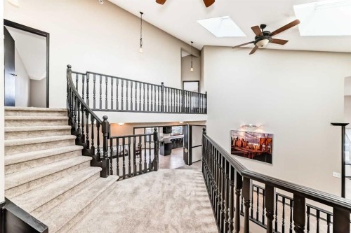 5 Chinook Crescent, Beiseker, AB - Indoor Photo Showing Other Room