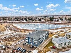 303-499 Meadow Lake Court EAST Brooks, AB T1R 0Y7