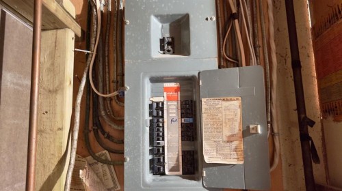 513 6Th Ave West, Hanna, AB - Indoor Photo Showing Basement