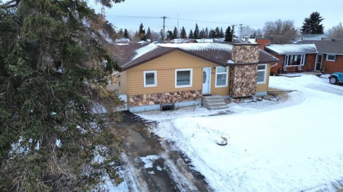 513 6Th Ave West, Hanna, AB - Outdoor