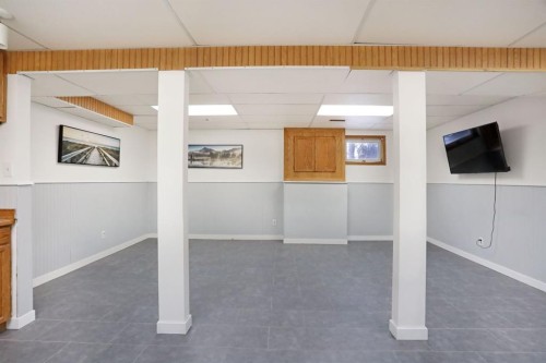 5 Fairview Crescent East, Brooks, AB - Indoor