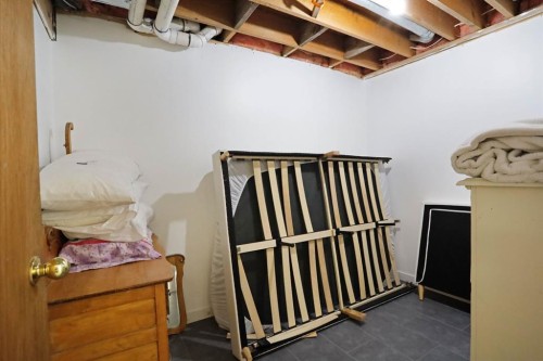 5 Fairview Crescent East, Brooks, AB - Indoor Photo Showing Basement