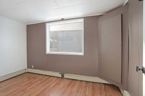 102 Centre Street, Duchess, AB 