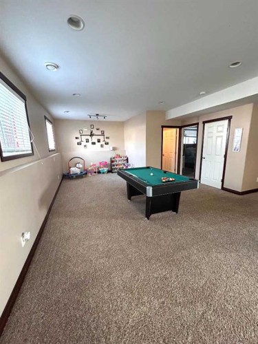223 15 Street East, Brooks, AB - Indoor Photo Showing Other Room