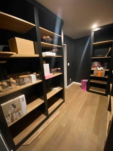 564 5 Street West, Brooks, AB - Indoor Photo Showing Other Room