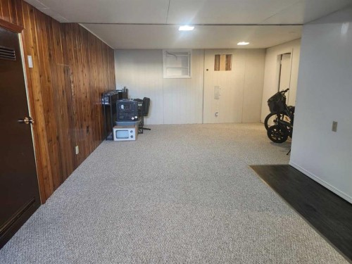 104 23 Street Nw, Drumheller, AB - Indoor Photo Showing Basement