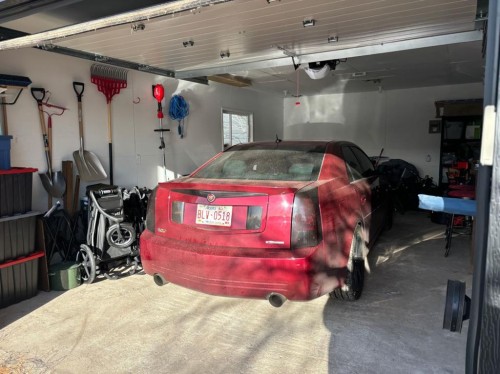 29 Southridge Crescent, Didsbury, AB - Indoor Photo Showing Garage