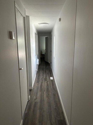 29 Southridge Crescent, Didsbury, AB - Indoor Photo Showing Other Room