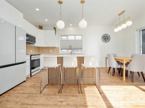 7034 48 Street, Taber, AB - Indoor