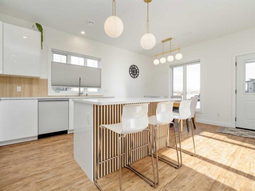 7034 48 Street, Taber, AB - Indoor Photo Showing Dining Room