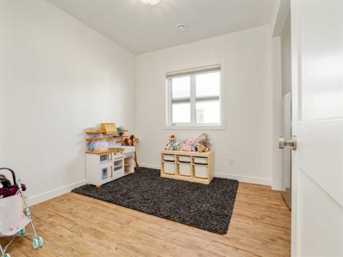 7034 48 Street, Taber, AB - Indoor