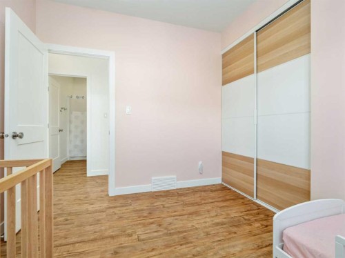 7034 48 Street, Taber, AB - Indoor