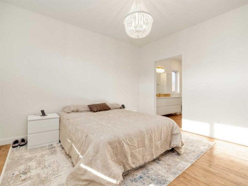 7034 48 Street, Taber, AB - Indoor Photo Showing Bedroom