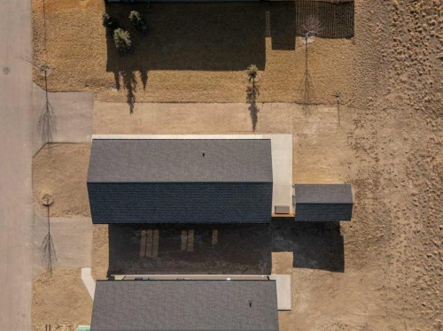 7034 48 Street, Taber, AB - 