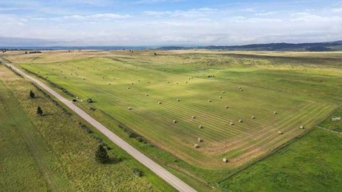 271109 50 Range Road, Cochrane, AB 