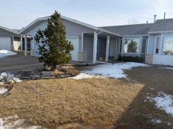 830 Birchwood Close  Drumheller, AB T0J 0Y6