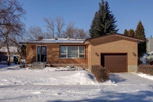 181 5 Street WEST Drumheller, AB T0J 0Y3