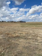 29 Kingfisher Estates Drive  Lake Newell Resort, AB T1R 0X5