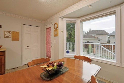 28 Parkland Place E, Brooks, AB - Indoor