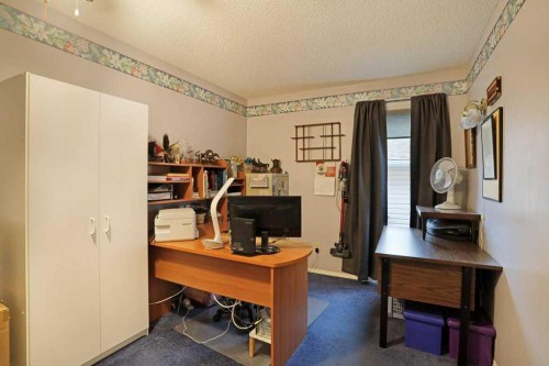 28 Parkland Place E, Brooks, AB - Indoor Photo Showing Office