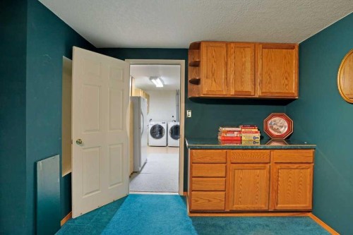 28 Parkland Place E, Brooks, AB - Indoor Photo Showing Other Room