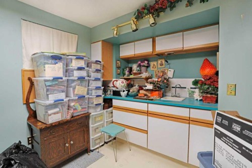 28 Parkland Place E, Brooks, AB - Indoor