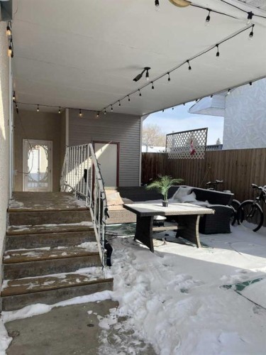 4617 51 Avenue, Taber, AB - Outdoor