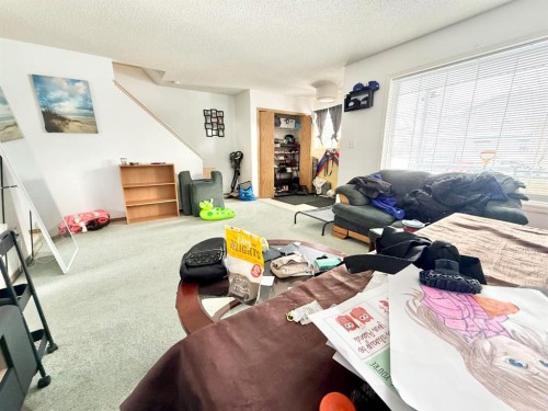 5 Garrow Crescent East, Brooks, AB - Indoor
