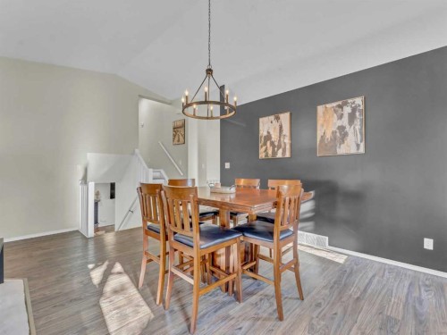 32 Upland Crescent, Brooks, AB - Indoor Photo Showing Dining Room