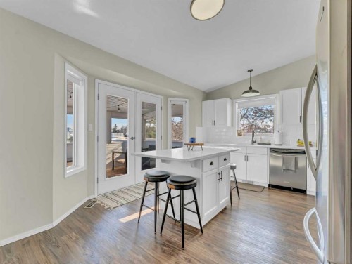 32 Upland Crescent, Brooks, AB - Indoor